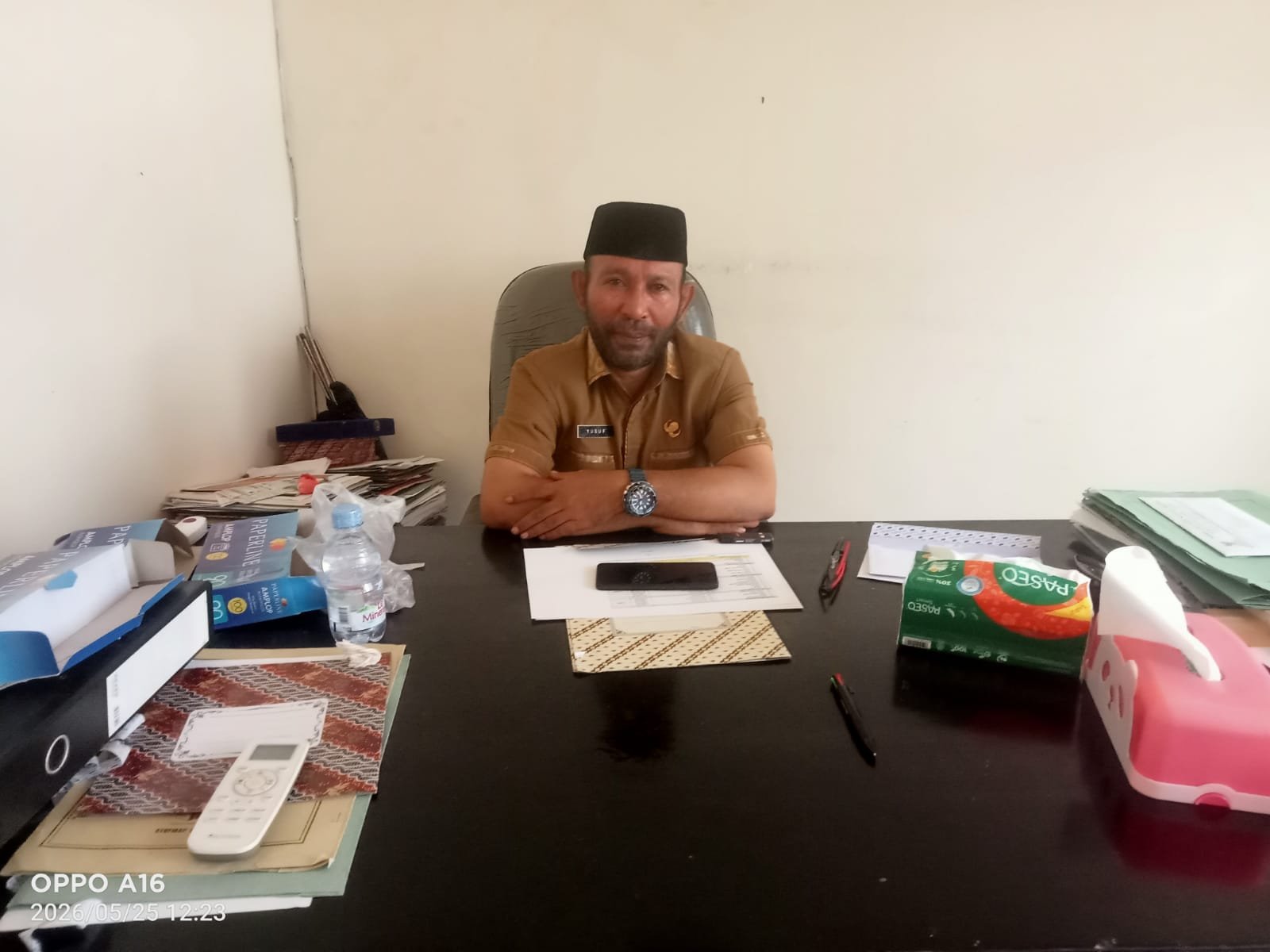 Bupati Halteng Ikram Malan Sangadji Dijadwalkan Salat Idul Adha di Peniti. - thewasessnews.com