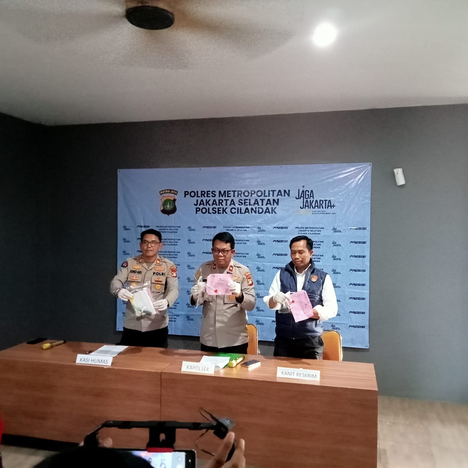 Polsek Cilandak Ungkap Kasus Curanmor Spesialis Sepuluh TKP Lintas Daerah. - thewasesanews.com