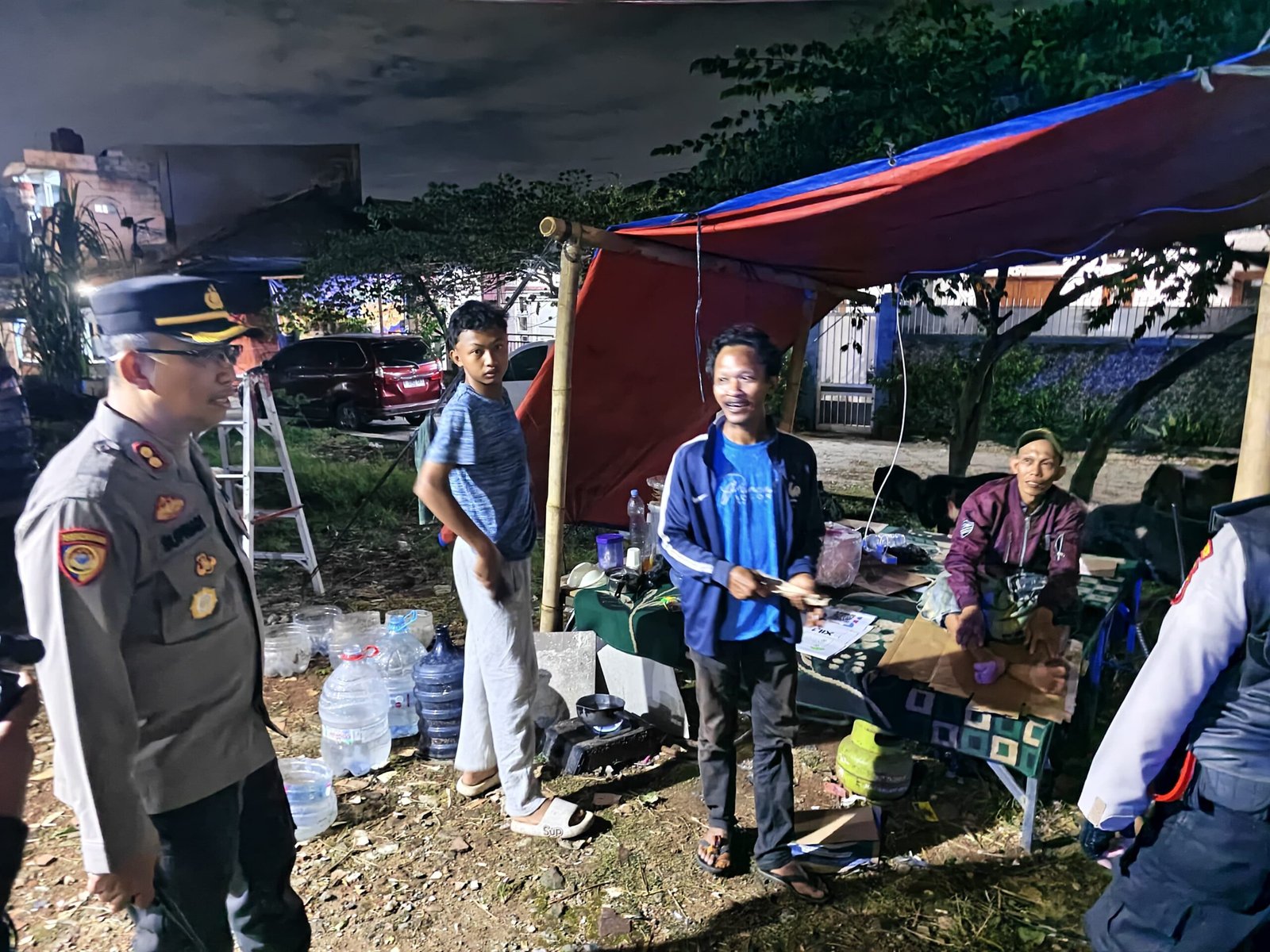 Patroli Tengah Malam Polres Metro Tangerang Kota Bikin Warga Tenang Aman. - thewasesanews.com