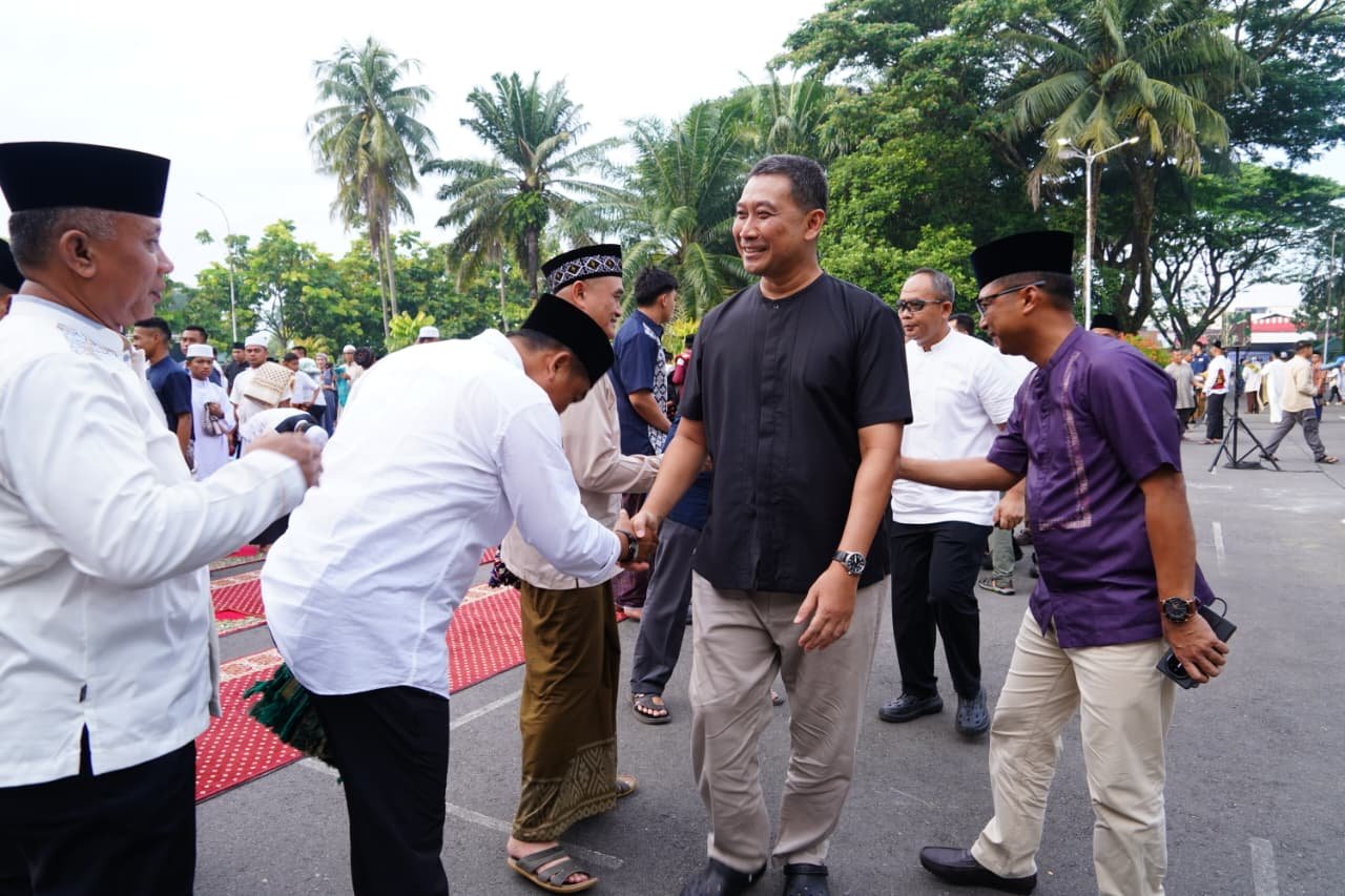 Pangdam I BB Shalat Idul Adha 1447 H dan Serahkan Hewan Kurban di Makodam. - thewasessnews.com