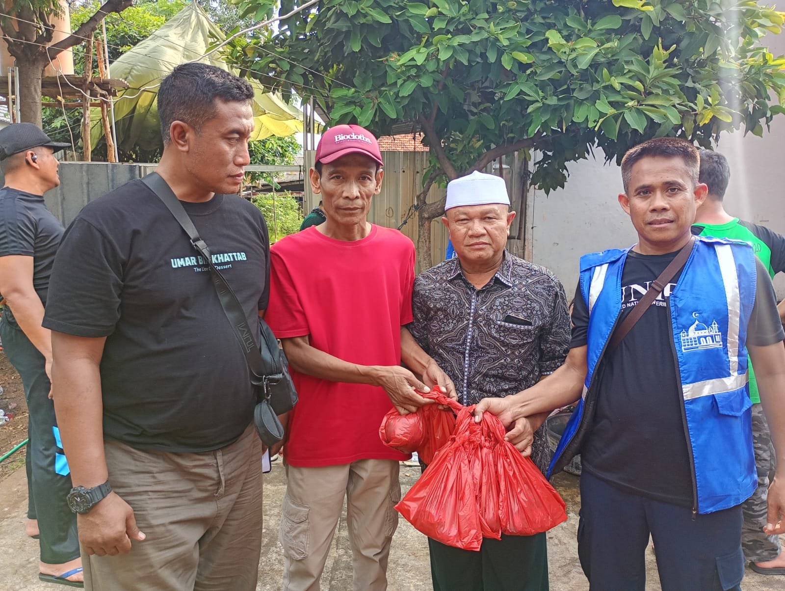 Masjid Nurul Ikhlas Lanud Halim Sembelih 6 Sapi dan 28 Kambing Kurban. - thewasesanews.com