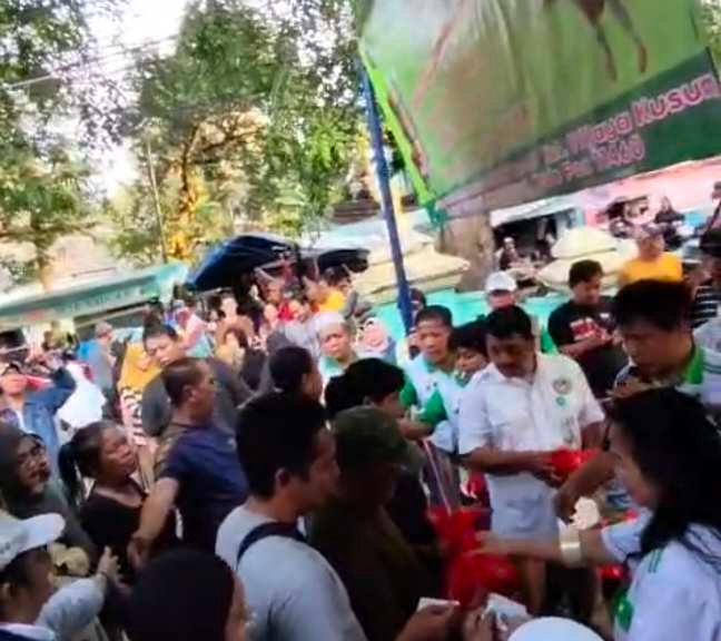 APPSI Jakarta Barat Sembelih 5 Sapi Kurban Idul Adha di Pasar Duta Mas. - thewasesanews.com