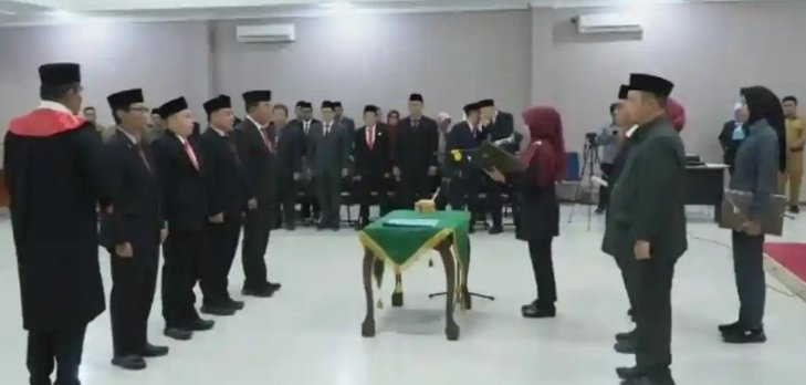 Pakar Hukum Sutan Nasomal Kritik Pelantikan Pejabat Bermasalah di Banten. - thewasesanews.com