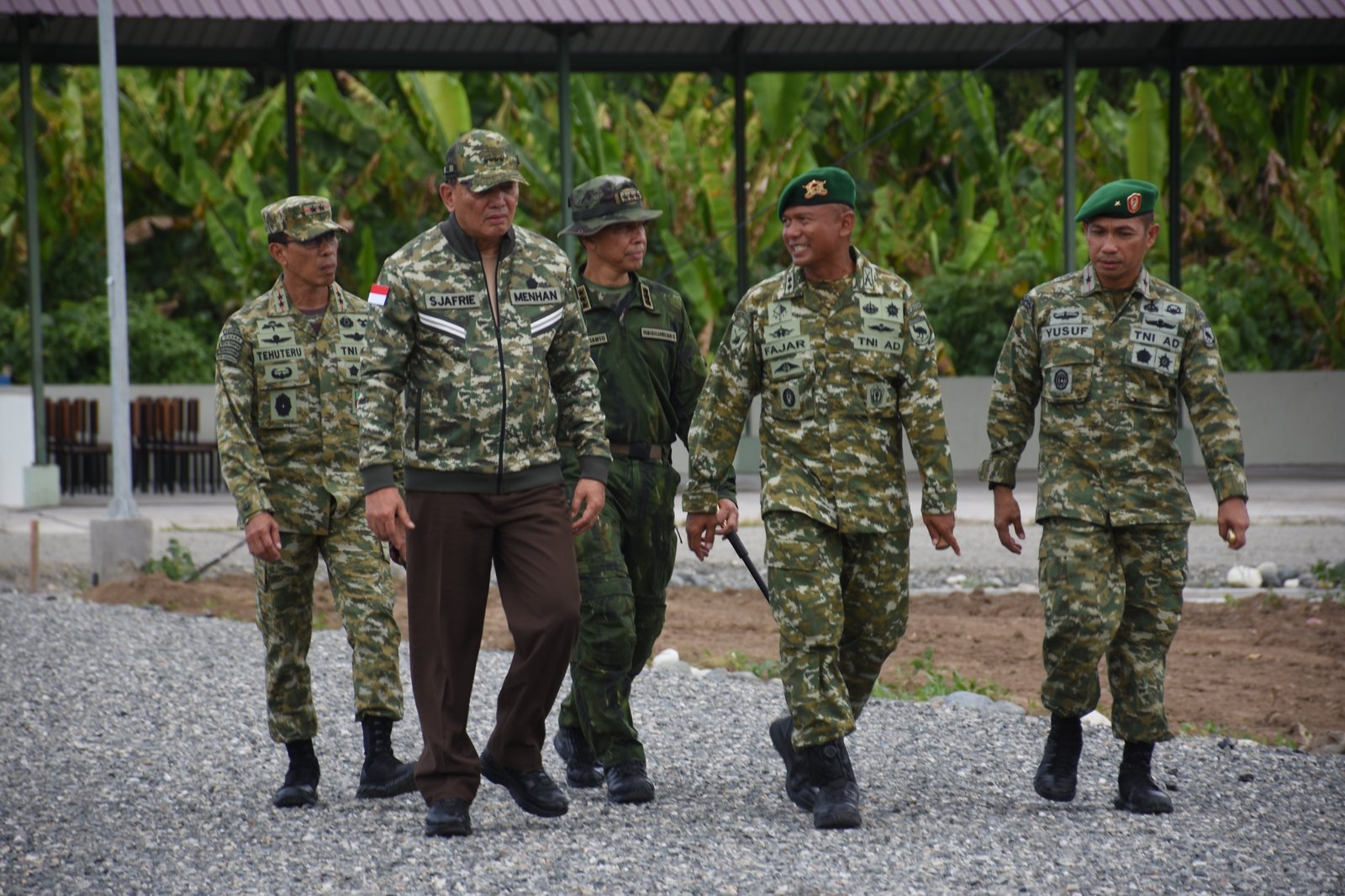 Menhan Sjafrie Sjamsoeddin Kunjungi Papua Barat Kuatkan Prajurit Kodam Kasuari. - thewasesanews.com