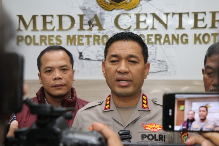 Polres Metro Tangerang Kota Tangkap Pengedar Ganja 1 Kilogram Saat Razia. - thewasesanews.com