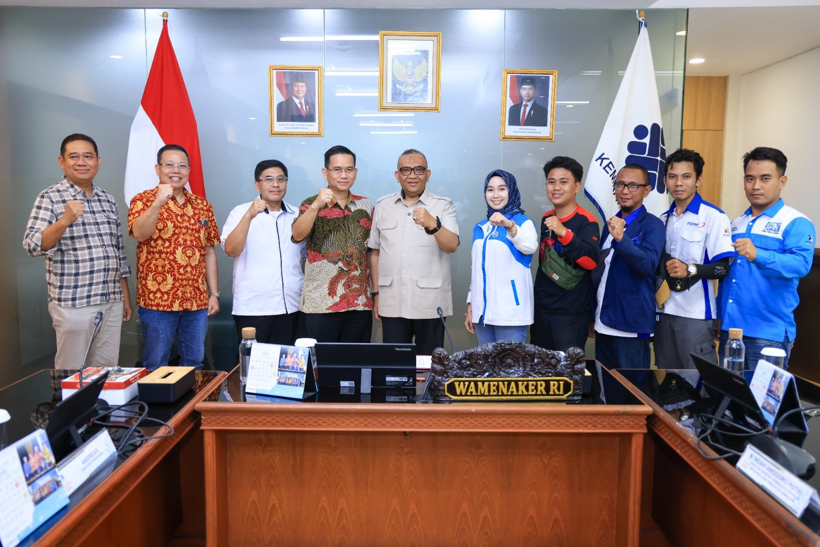 Wamenaker Tegaskan Kerja di Hari Libur Nasional Wajib Bayar Lembur. - thewasesanews.com