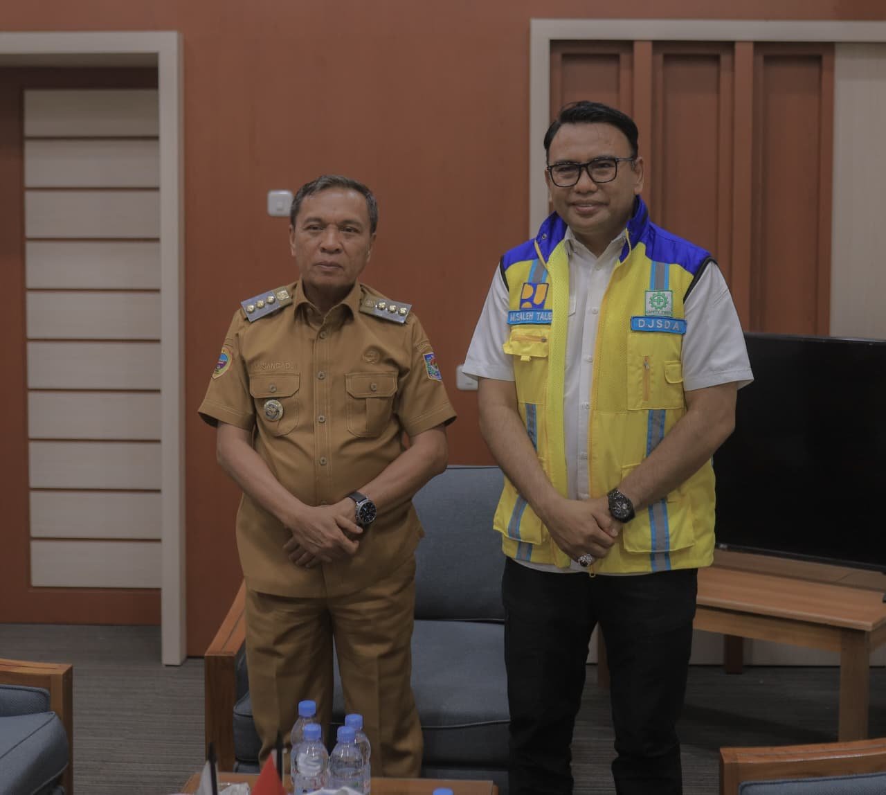 Bupati Halteng Terima Kunjungan Kepala BWS Malut Bahas Banjir Weda. - thewasesanews.com