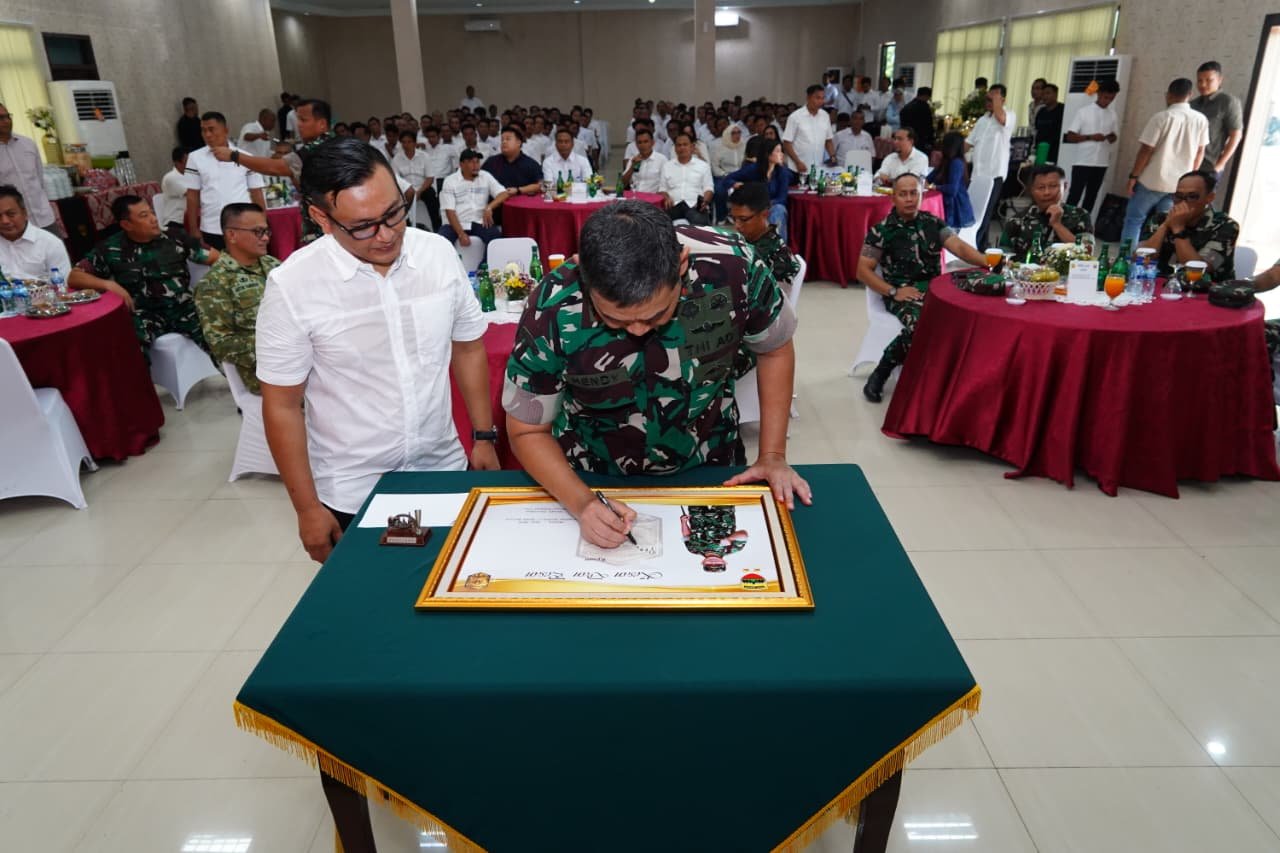 Pangdam I BB Kunjungi Deninteldam Minta Intelijen Profesional. - thewasesanews.com