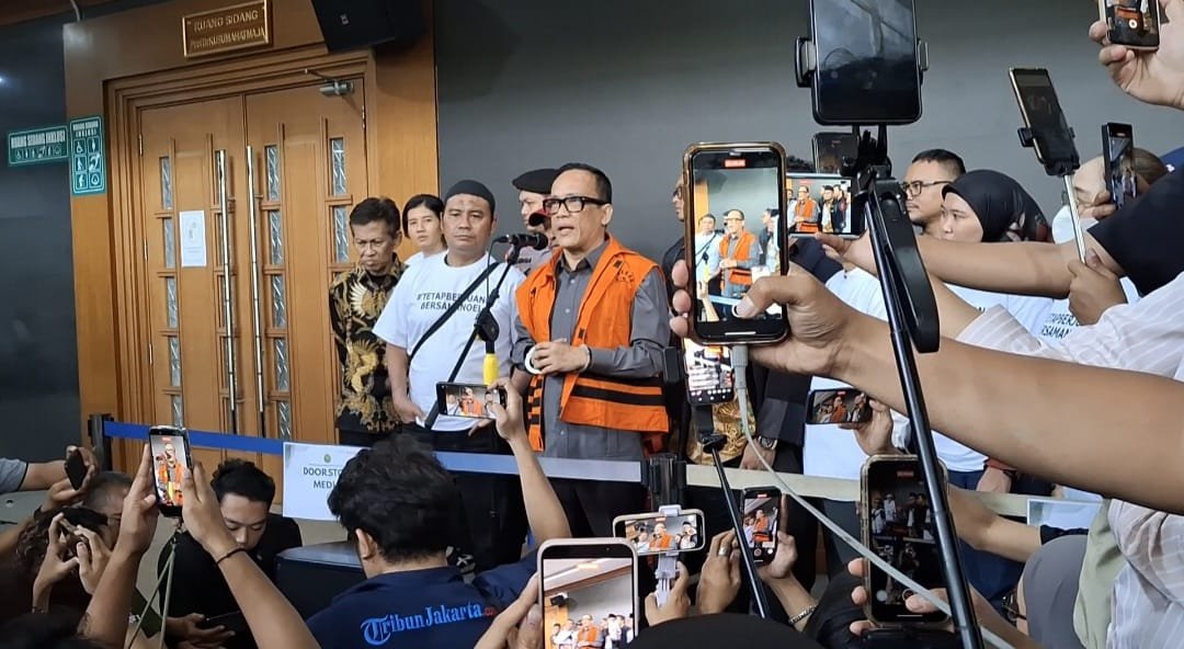 Vonis Eks Wamenaker Noel 4 Tahun 6 Bulan Penjara Kasus Gratifikasi. - thewasesanews.com
