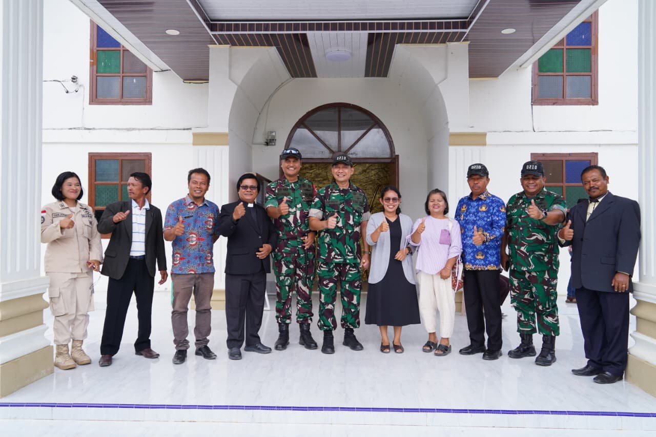 Pangdam I BB Tinjau Sumur Bor dan Rehab Gereja di Toba. - thewasesanees.com