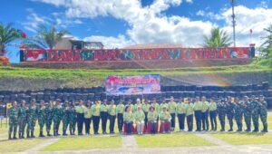 Polwan Polda Papua Barat Bersama Kowad Kodam Menggelar Eksebisi Menembak. - thewasesanews.com