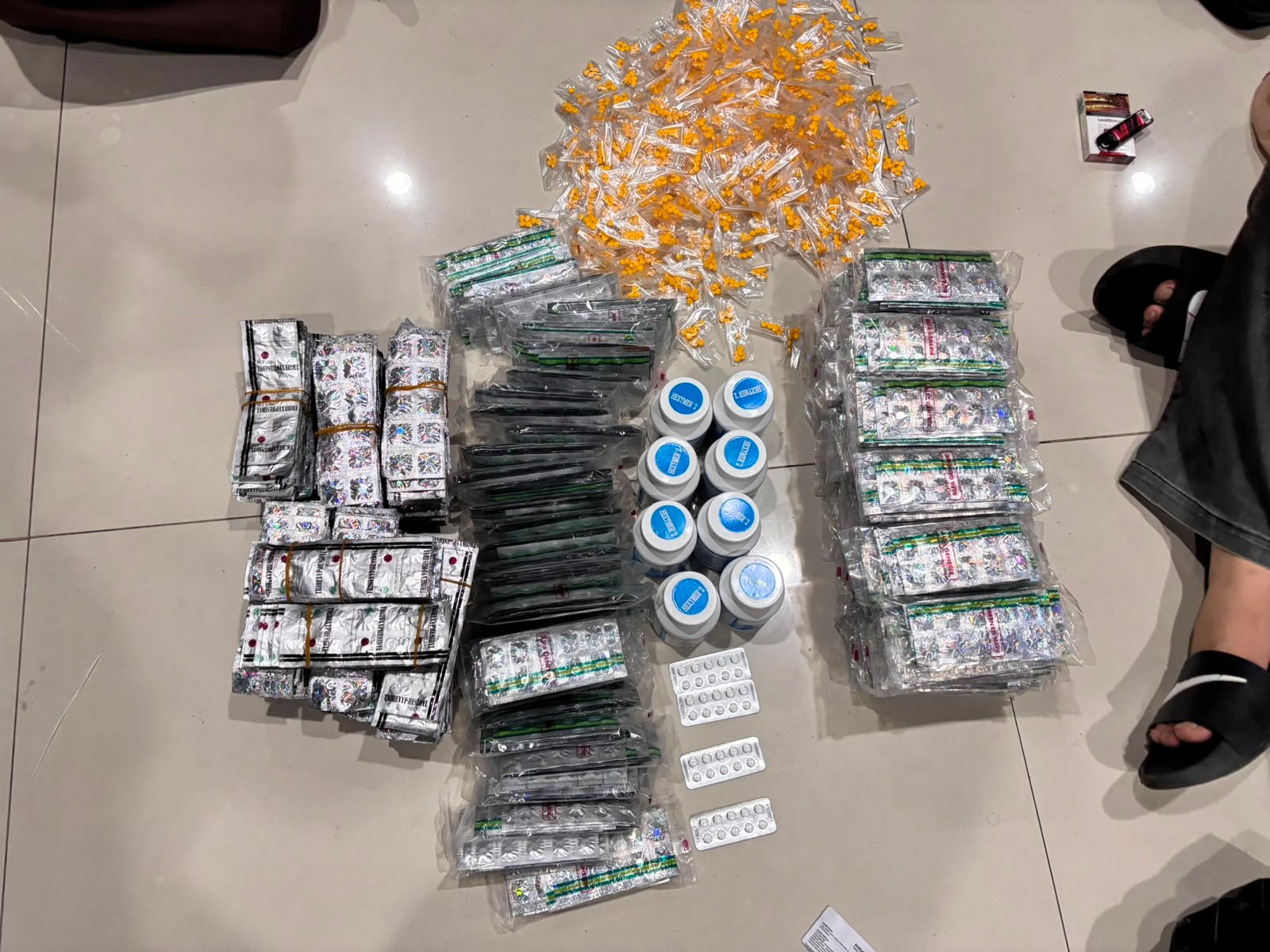 Ditpolairud Polda Metro Jaya Ungkap Peredaran Obat Keras Ilegal. - thewasesanews.com