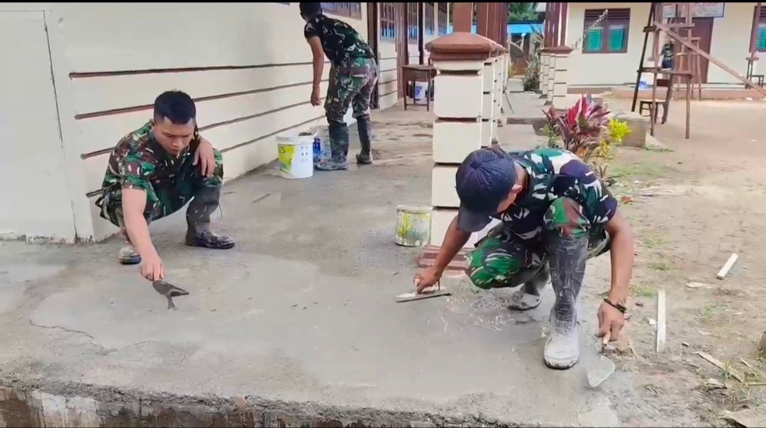 Satgas Yonif 123/Rajawali Renovasi Sekolah SD Negeri Bade Mappi Papua. - thewasesanews.com