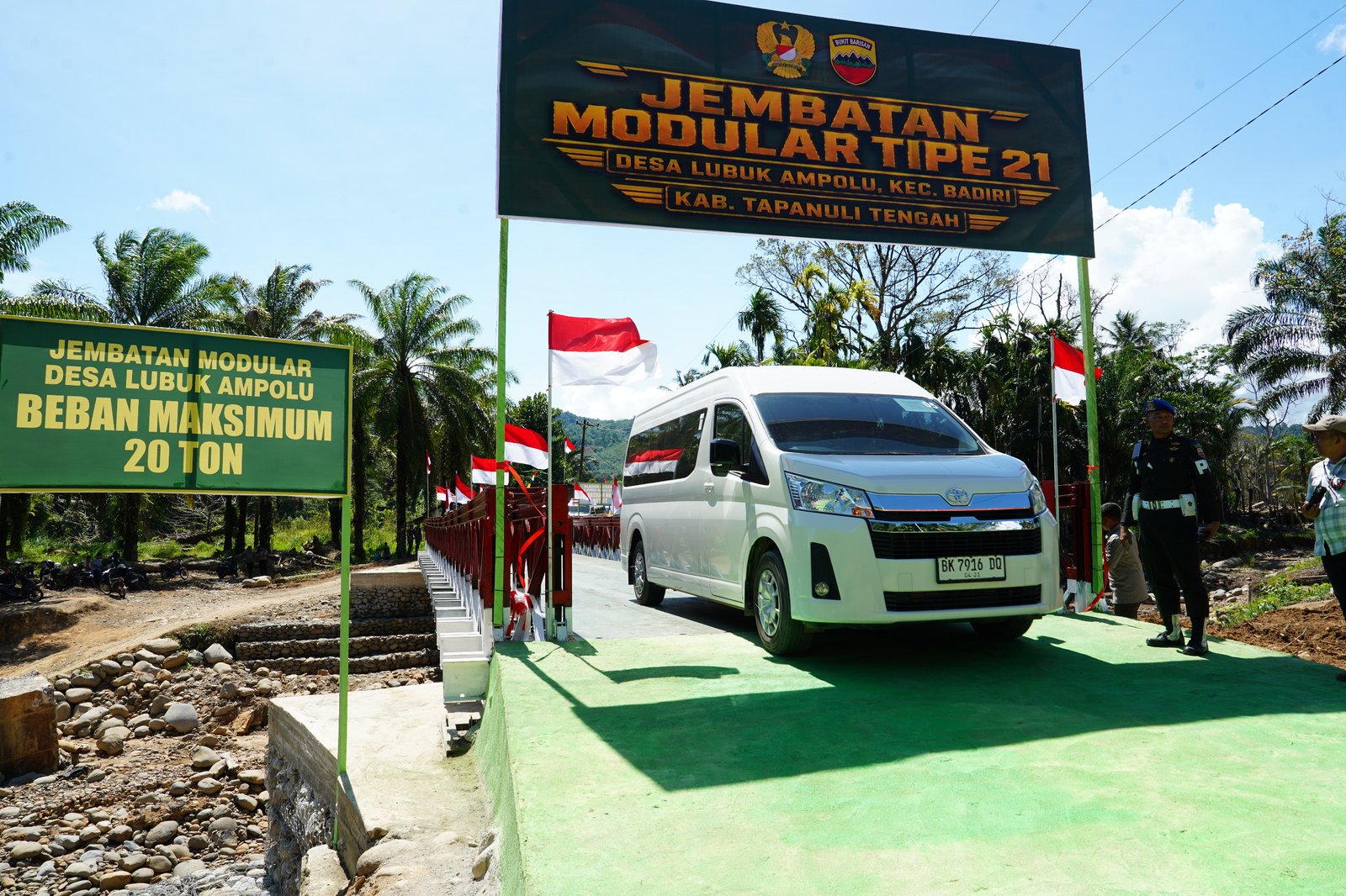 KASAD Resmikan Jembatan Tapanuli Tengah Tipe Modular. - thewasesanews.com