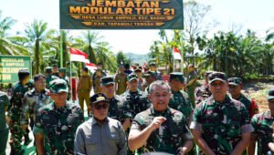 KASAD Resmikan Jembatan Tapanuli Tengah Tipe Modular. - thewasesanews.com