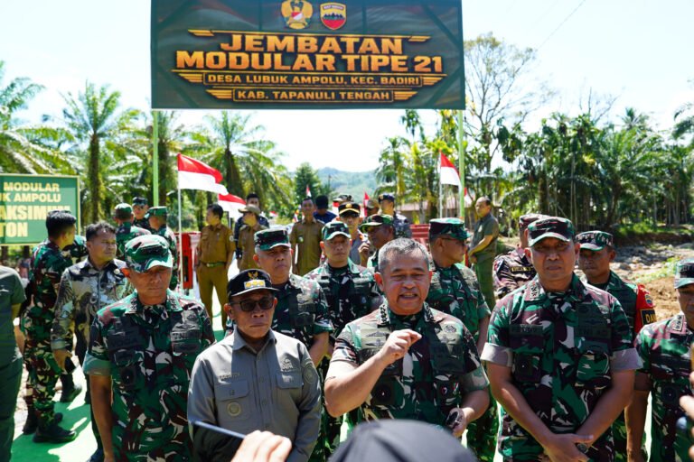 KASAD Resmikan Jembatan Tapanuli Tengah Tipe Modular. - thewasesanews.com