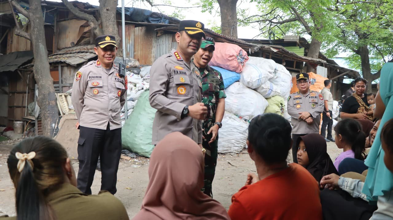 Jaga Jakarta On The Spot Batuceper: Kapolres Tangerang Kota Blusukan Bansos. - thewasesanews.com