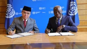 Menaker Serahkan Ratifikasi Konvensi ILO 188 di Jenewa Swiss. - thewasesanews.com