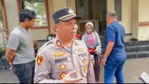 Polsek Kelapa Dua Kembalikan Motor yang Dihentikan Debt Collector. - thewasesanews.com