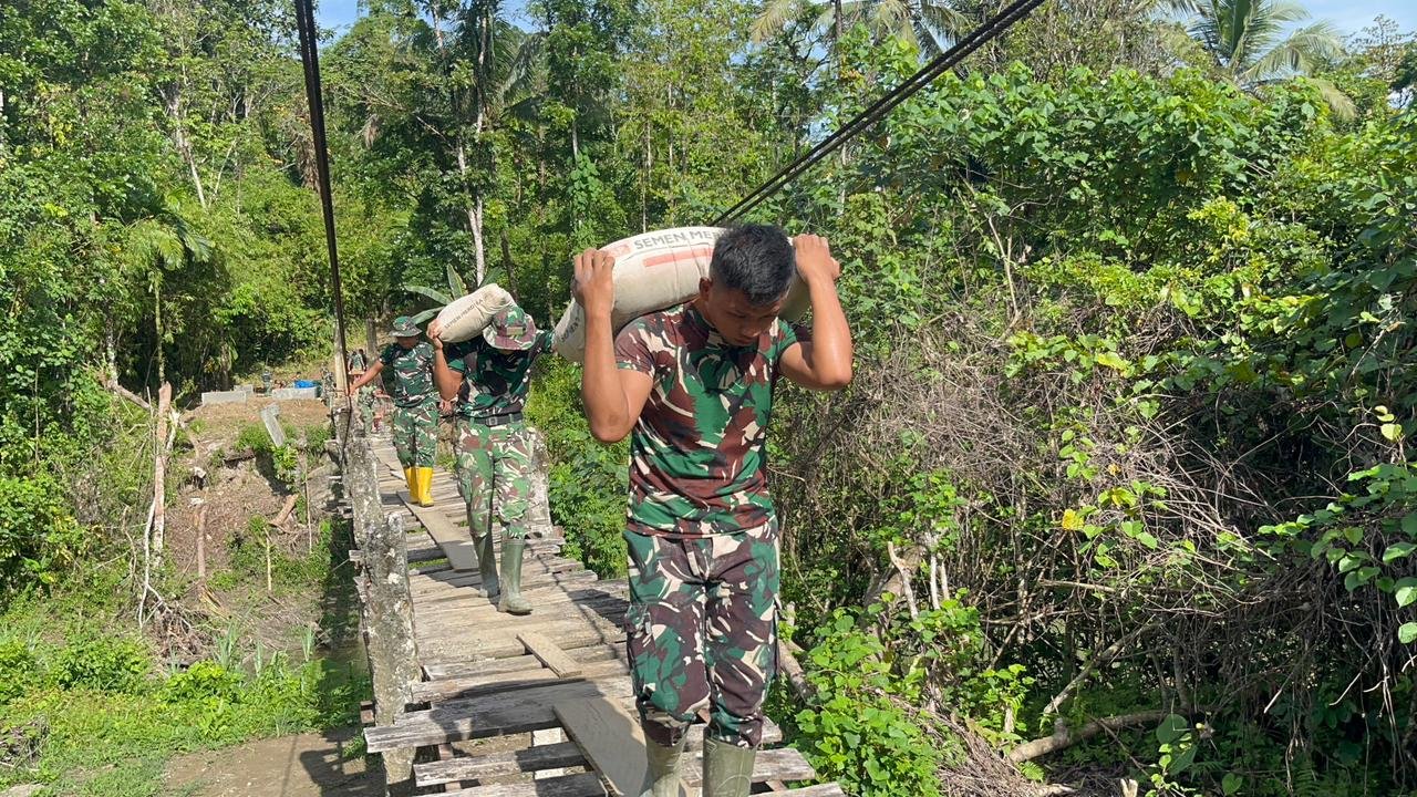 Pembangunan Jembatan Gantung Sungai Sowu di Gunungsitoli Tembus 50,5 Persen. - thewasesanews.com