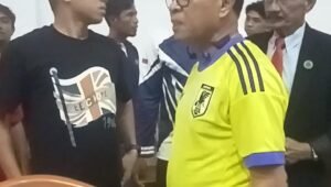 Ketua KONI Halmahera Tengah Protes Wasit Pencak Silat Porprov V. - thewasesanews.com