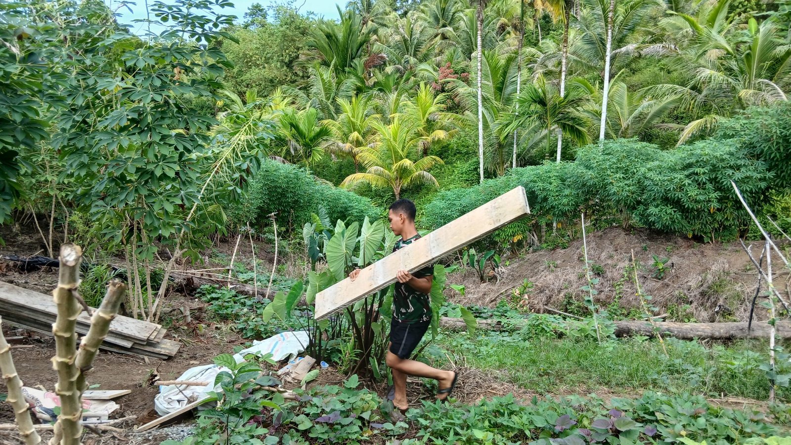 Pipanisasi Bakti TNI di Nias Selatan Masuki Tahap Akhir 85 Persen. - thewasesanews.com