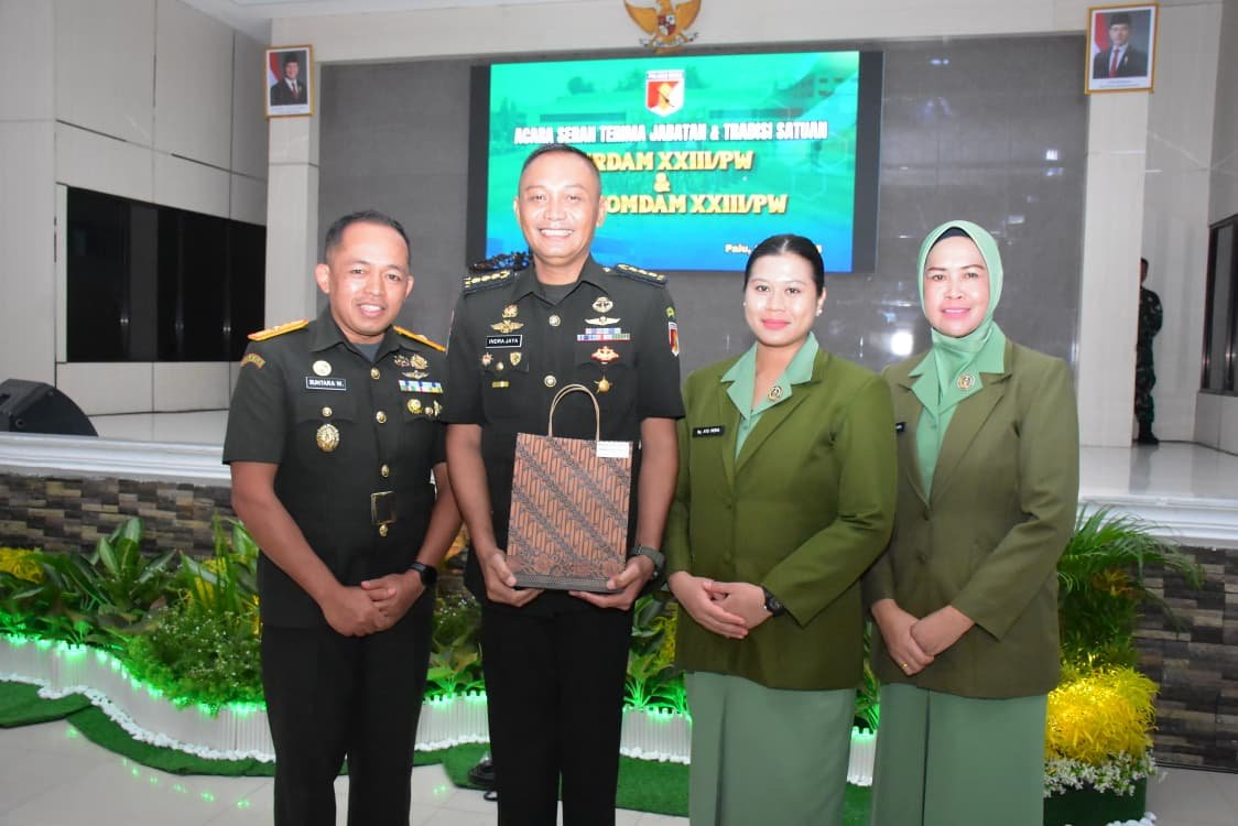 Danrem 132/Tadulako Hadiri Sertijab Irdam dan Danpomdam XXIII/PW. - thewasesanews.com