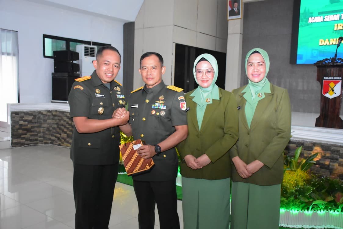 Danrem 132/Tadulako Hadiri Sertijab Irdam dan Danpomdam XXIII/PW. - thewasesanews.com