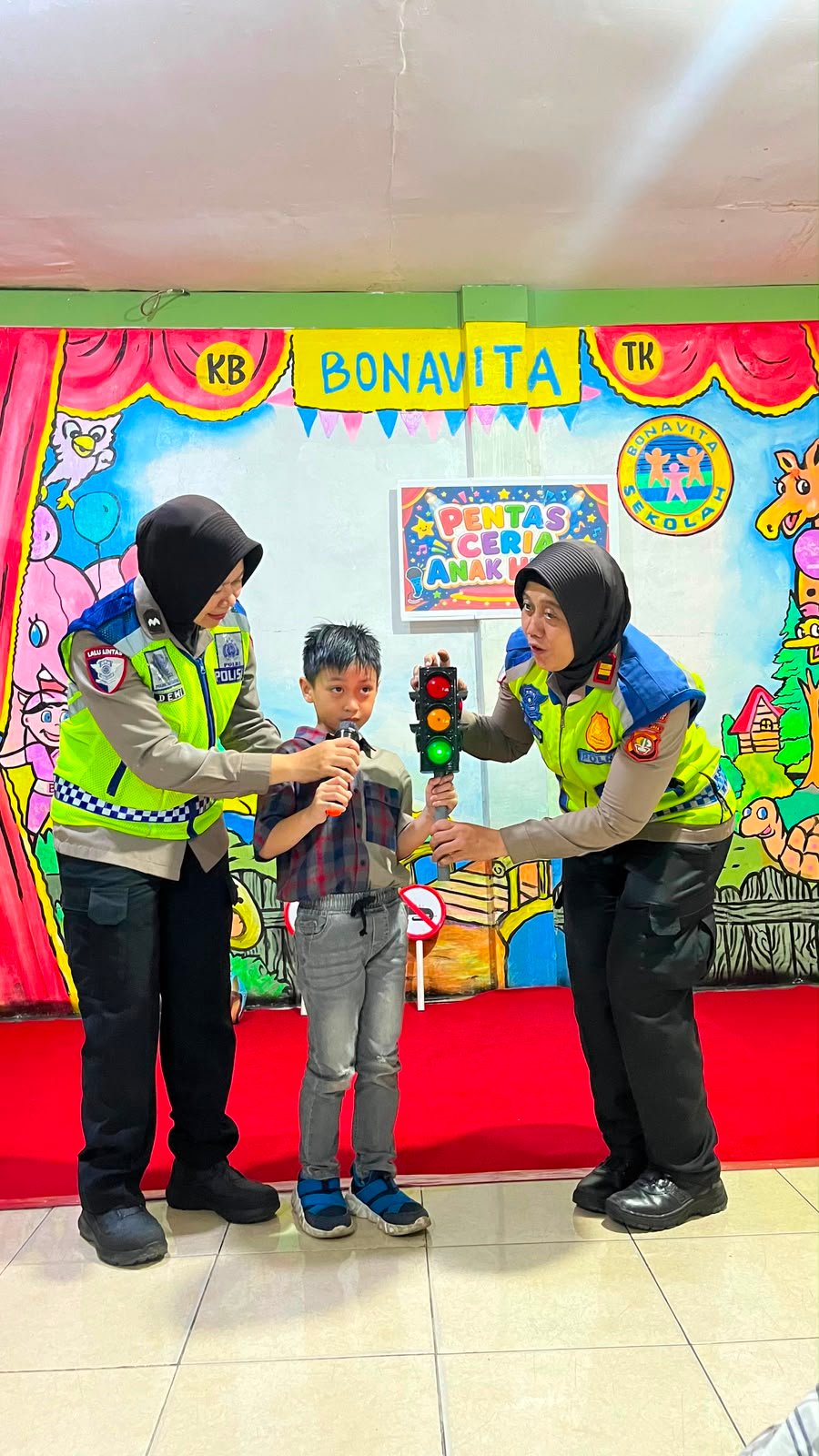Polisi Sahabat Anak Satlantas Polres Tangerang Kota di TK Bonavita. - thewasesanews.com