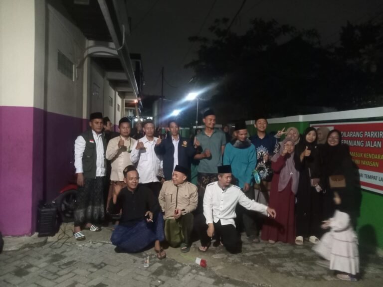 Pawai Obor di Cipondoh Sambut Tahun Baru Islam 1448 H. - thewasesanews.com