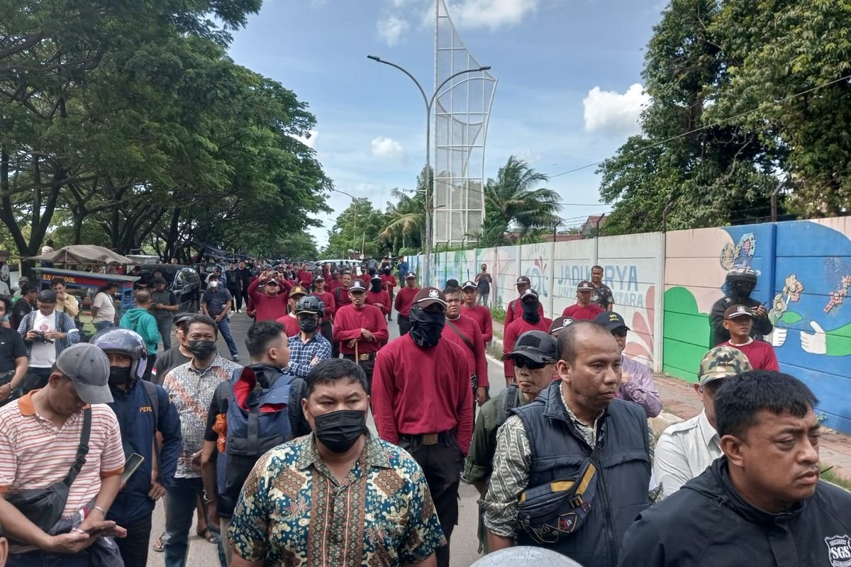 Warga Kebon Sayur Demo Tuntut Pengakuan Penguasaan Lahan. - thewasesanews.com
