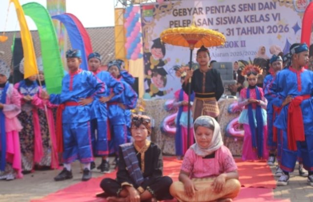 Pelepasan Siswa SDN Legok 2 Angkatan 31 Berlangsung Meriah. - thewasesanews.com