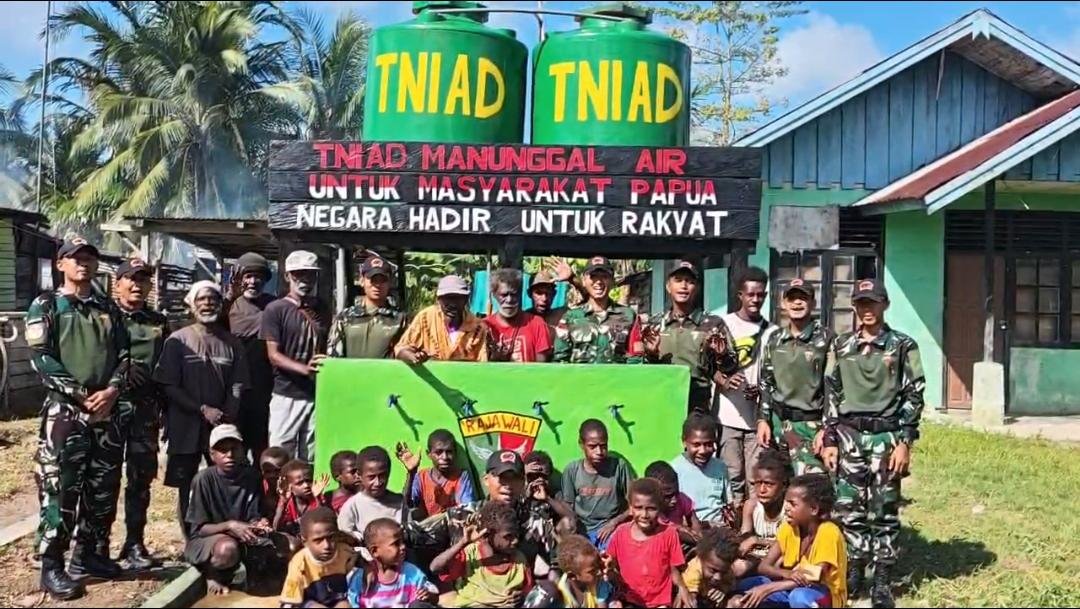 Satgas Yonif 123/Rajawali Bangun Sumur Bor di Kimaam Papua. - thewasesanews.com