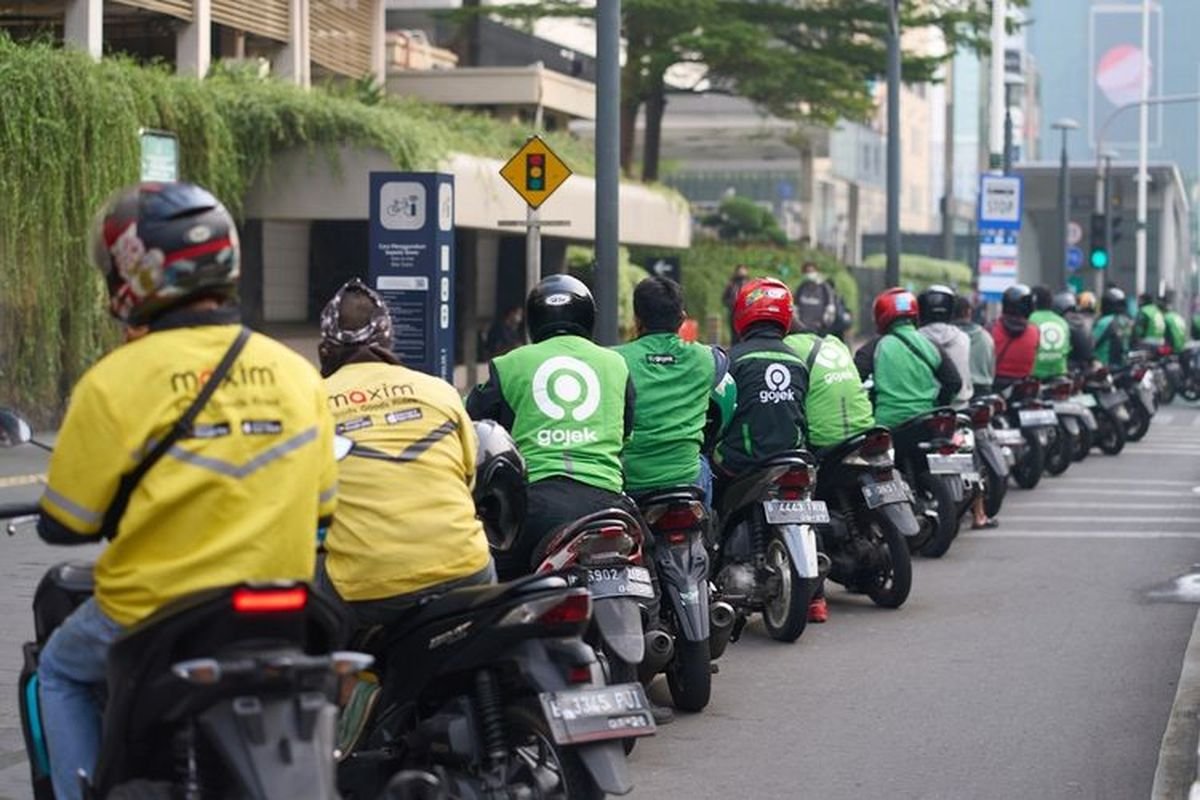 Aturan Potongan Aplikator Ojol 8 Persen Tunggu Perpres Selesai. - thewasesanews.com