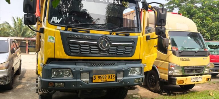 Truk Tanah Picu Kecelakaan di Tangerang Pelanggaran Perbup Marak. - thewasesanews.com