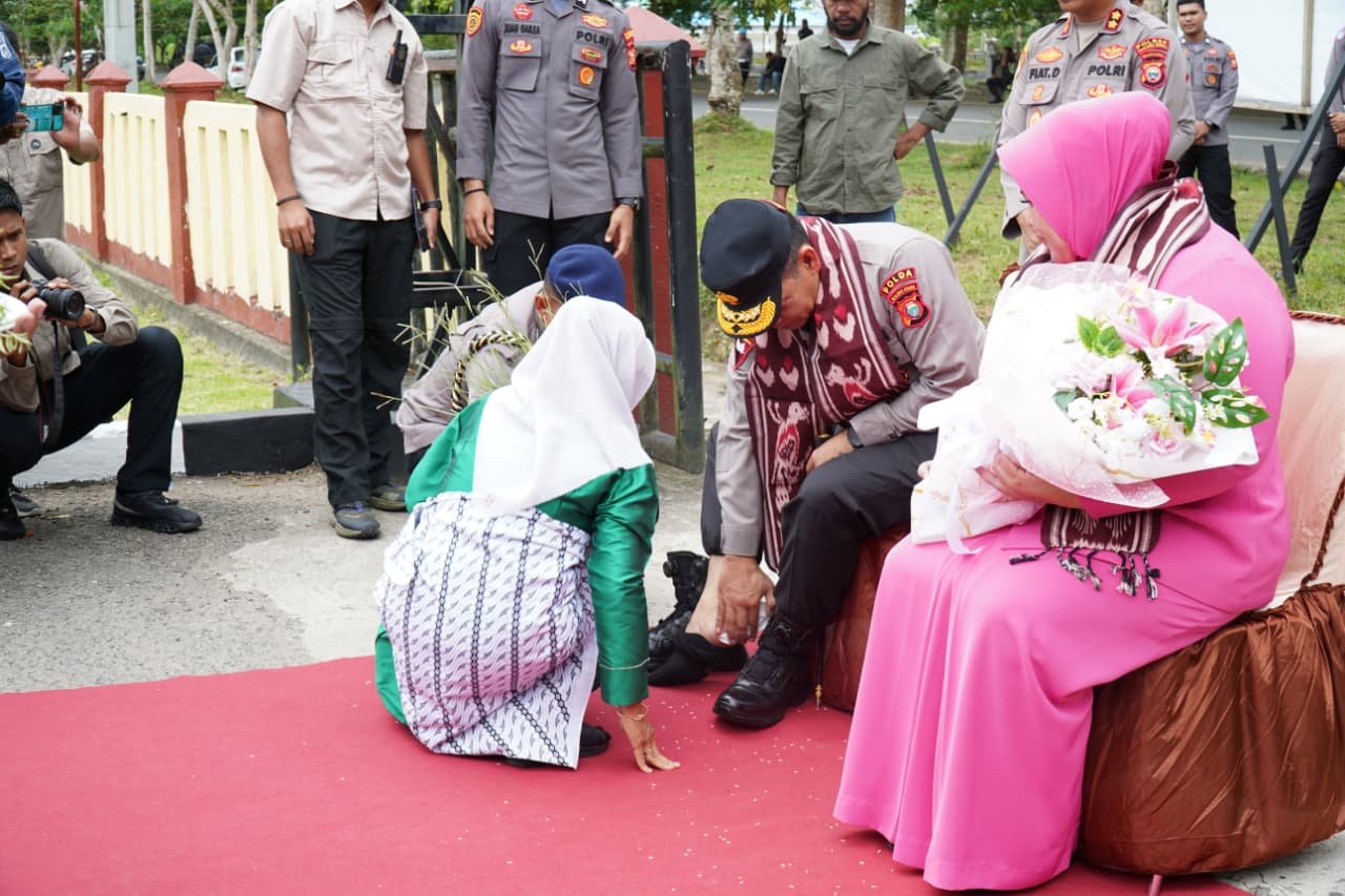 Wabup Halteng Tegaskan Sinergi Pemda dan Polri Saat Kunker Kapolda Malut. - thewasesanews.com