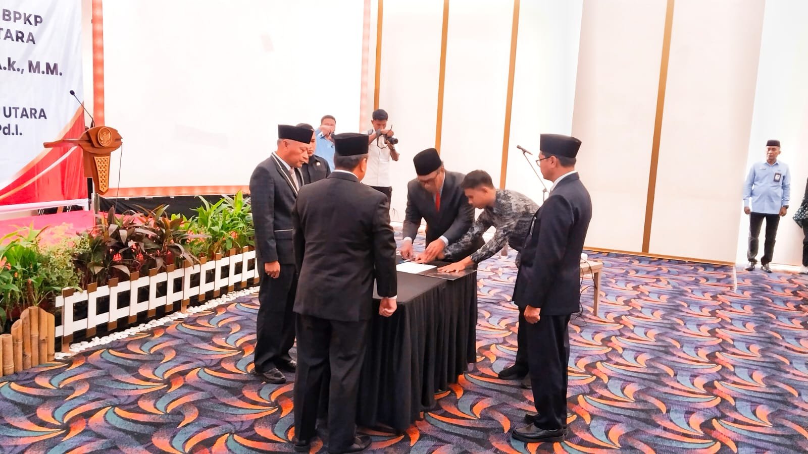 Sekda Halteng Hadiri Pengukuhan Kepala BPKP Maluku Utara. -thewasesanews.com