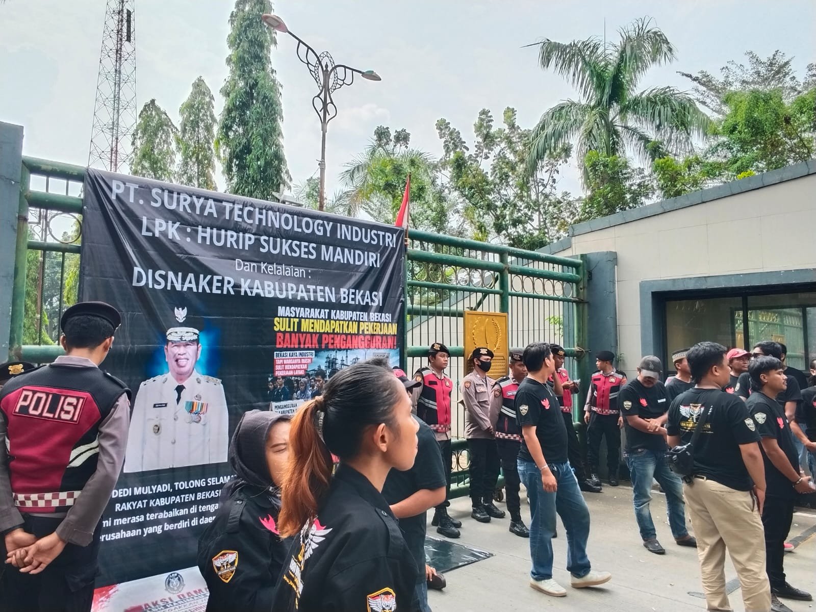 LBH Harimau Raya Desak Penyegelan LPK Hurip Sukses Mandiri. - thewasesanews.com