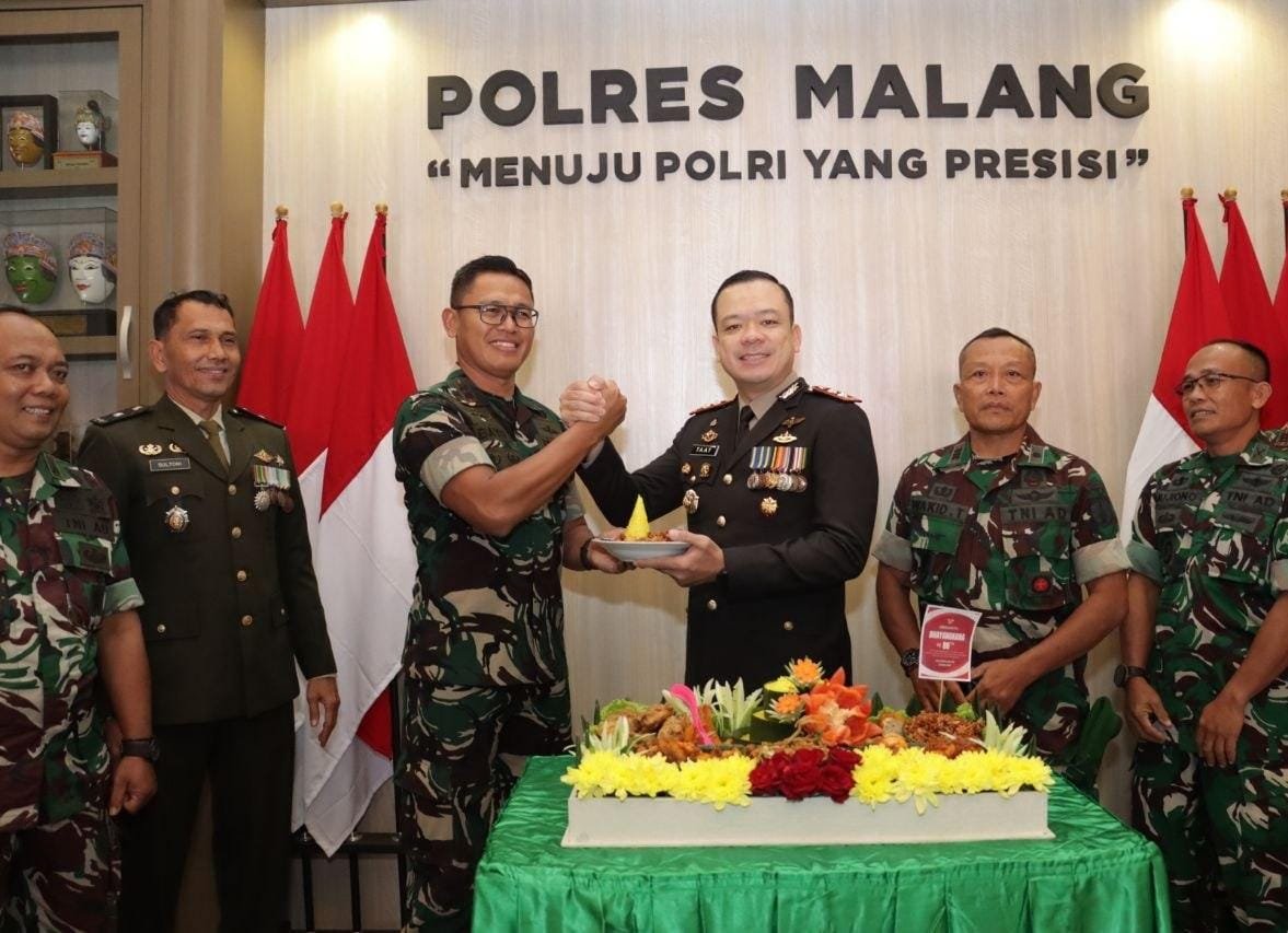 Dandim 0818 Malang-Batu Hadiri HUT Bhayangkara ke-80. - thewasesanews.com