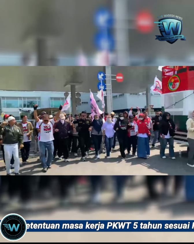 Buruh Kepung PT Indonesia Epson Industry Usai Dialog Wamenaker Batal. - thewasesanews.com