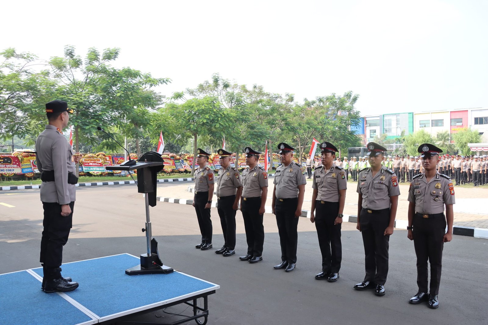 100 Personel Polres Metro Tangerang Kota Naik Pangkat. -thewasesanews.com