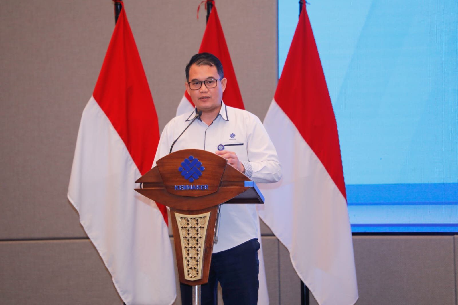 Sertifikasi Kompetensi Gratis Kemnaker Lulusan Pemagangan 2025. - thewasesanews.com