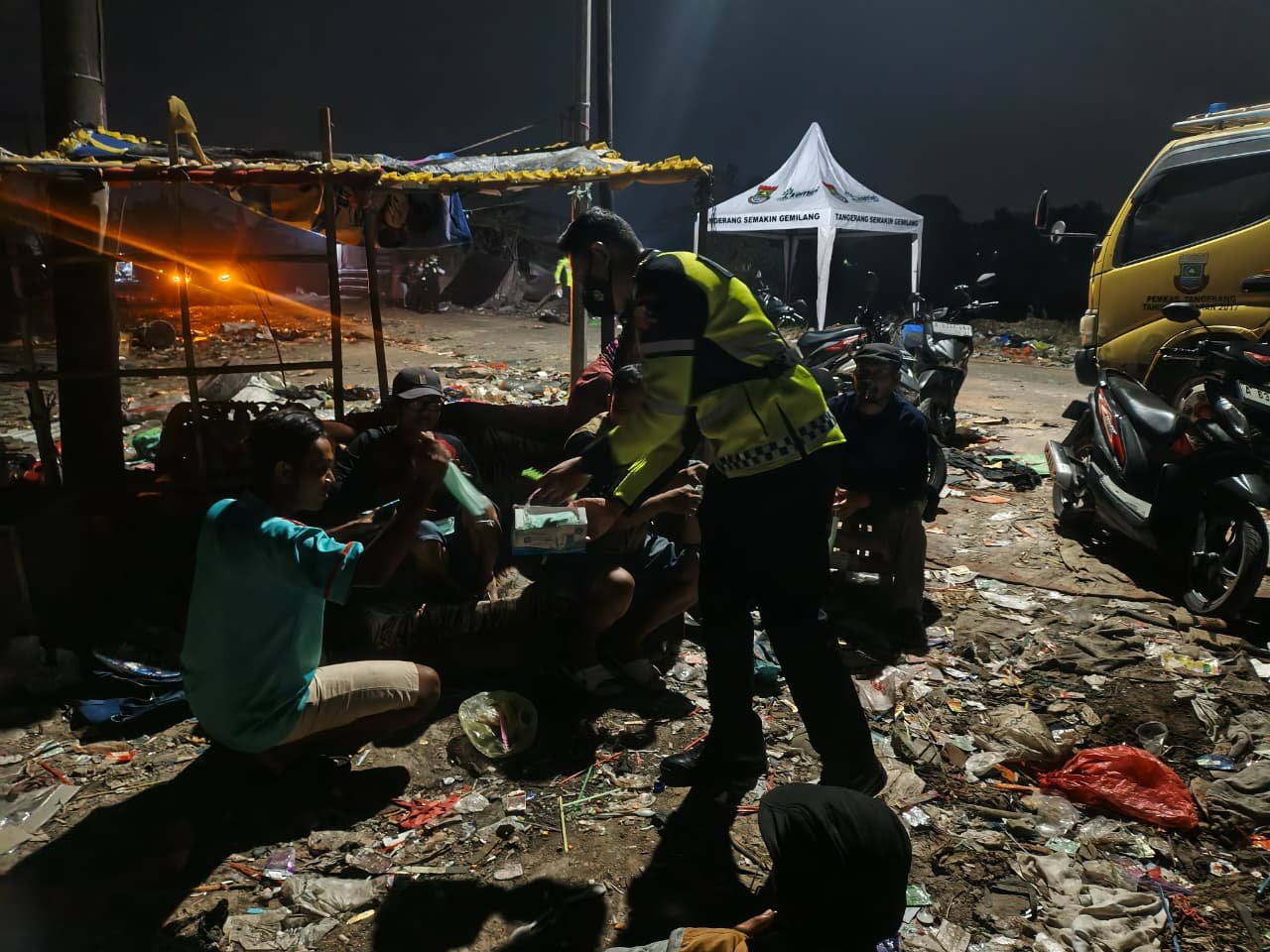 Polresta Tangerang Patroli Rumah Korban Kebakaran TPA Jatiwaringin. - thewasesanews.com