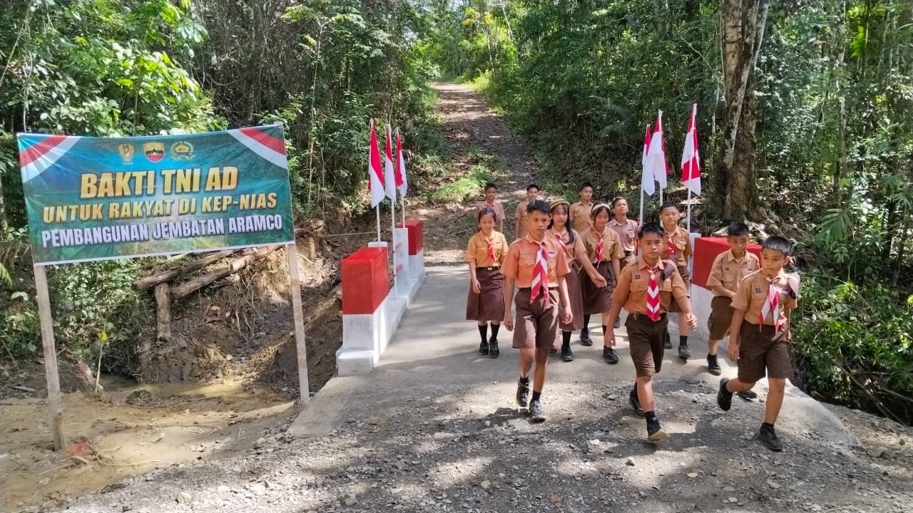 Pembangunan Jembatan Aramco Kodim 0213 Nias Rampung. - thewasesanews.com