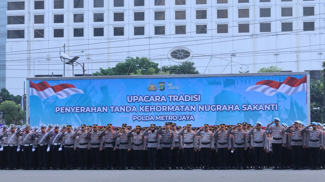 Polda Metro Jaya Terima Penghargaan Nugraha Sakanti. - thewasesanews.com