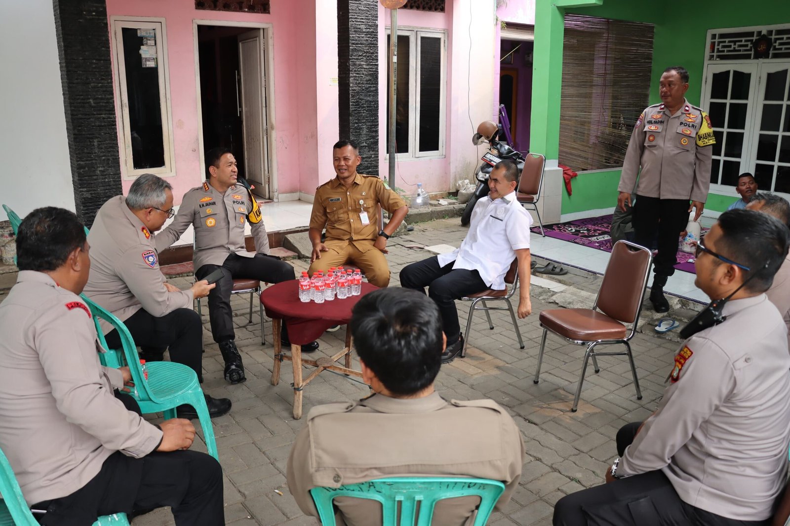 Kapolres Metro Tangerang Kota Serap Aspirasi Warga Pinang. - thewasesanews.com