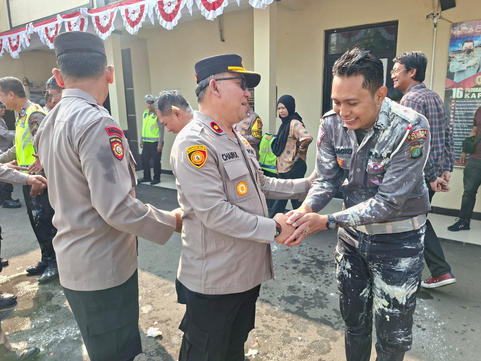 HUT Bhayangkara Polsek Cinere Gelar Syukuran Kenaikan Pangkat. - thewasesanews.com
