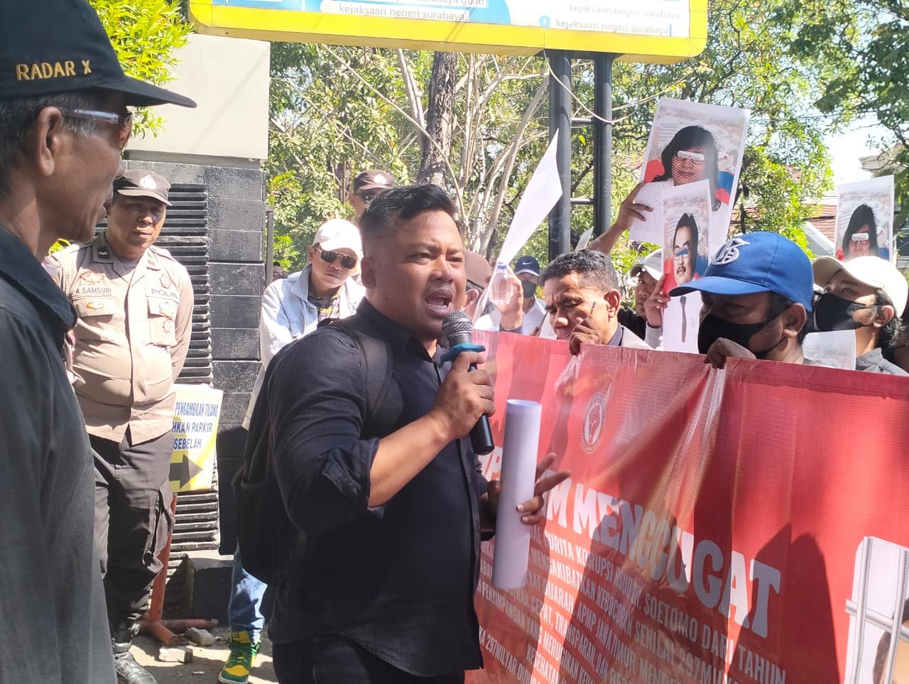 APMP Jatim Desak Kejati Usut Korupsi Kredit Bank Jatim. - thewasesanews.com