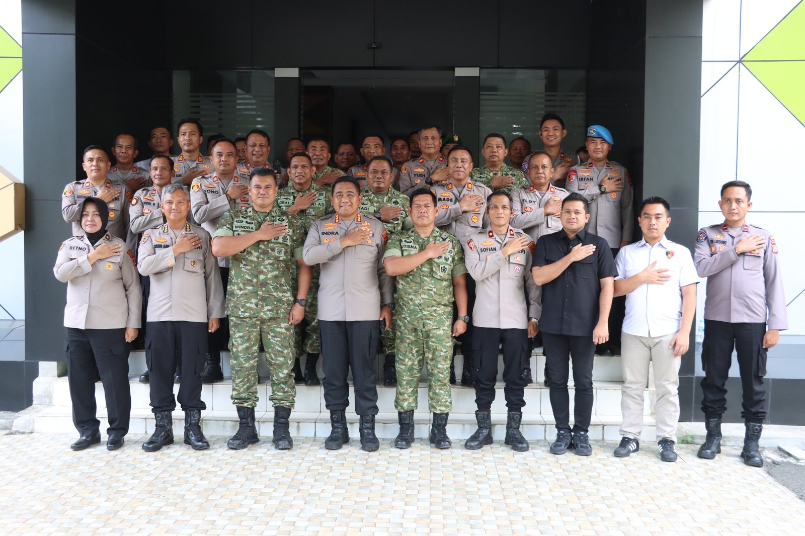 Kapolresta Tangerang Kunjungi Kodim Tigaraksa Perkuat Sinergi. - thewasesanews.com