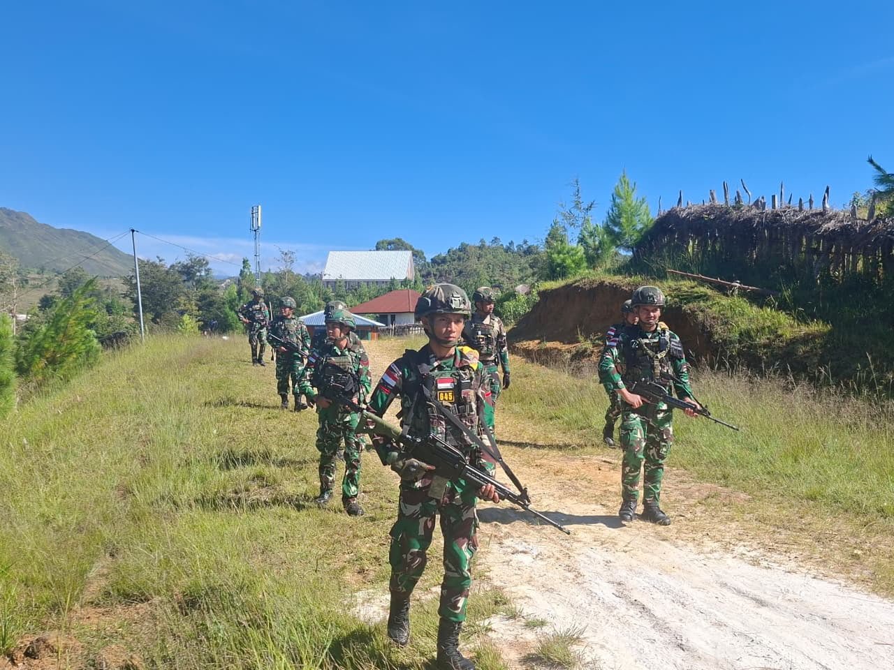 Satgas Yonif 645 GTY Gelar Pelayanan Kesehatan di Napua. - thewasesanews.com